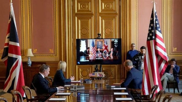 Commerce-US-UK